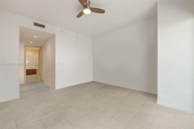 1000 Brickell Plaza PH5103, Miami, FL 33131