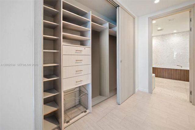 1000 Brickell Plaza PH5103, Miami, FL 33131