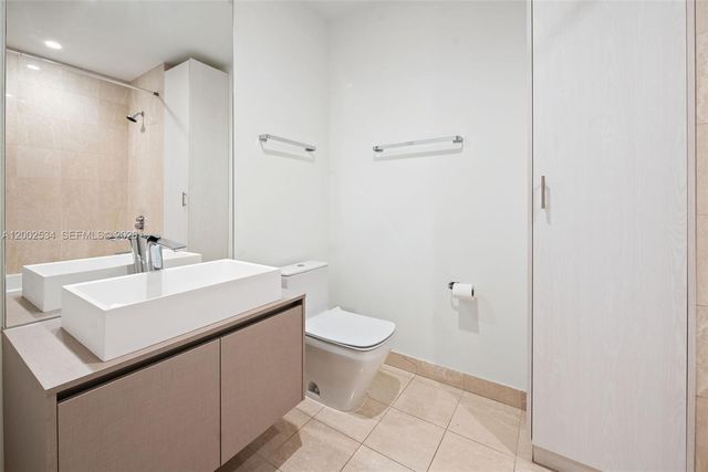1000 Brickell Plaza PH5103, Miami, FL 33131