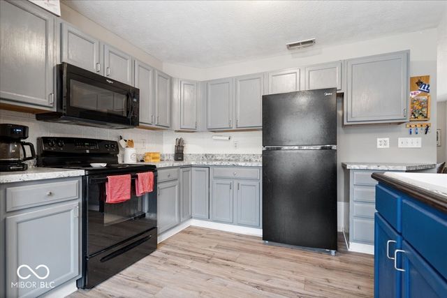11770 Sand Creek Boulevard, Fishers, IN 46037
