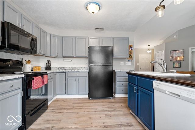 11770 Sand Creek Boulevard, Fishers, IN 46037