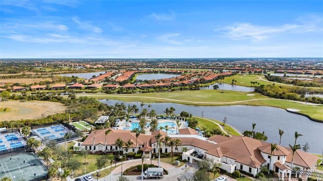 10058 CROOKED CREEK DRIVE 201, Venice, FL 34293
