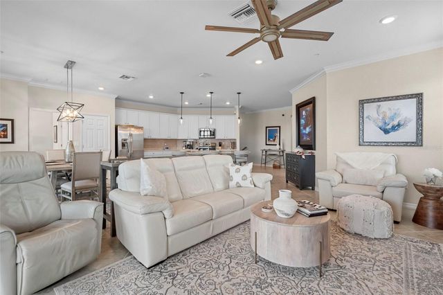 10058 CROOKED CREEK DRIVE 201, Venice, FL 34293