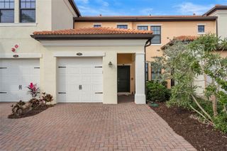 10058 CROOKED CREEK DRIVE 201, Venice, FL 34293