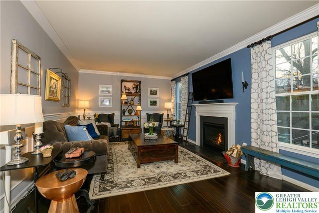 6310 Candle Place, Upper Saucon Twp, PA 18036
