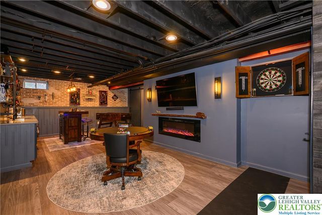 6310 Candle Place, Upper Saucon Twp, PA 18036