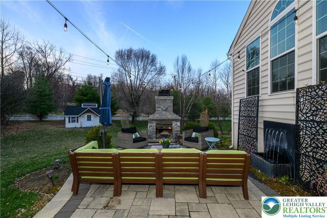 6310 Candle Place, Upper Saucon Twp, PA 18036