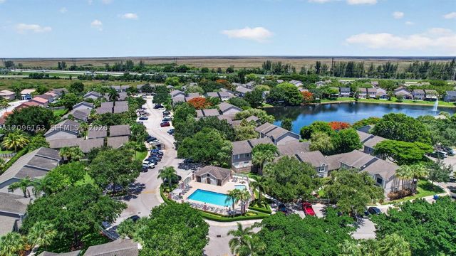 12123 NW 36th Pl 2-U, Sunrise, FL 33323