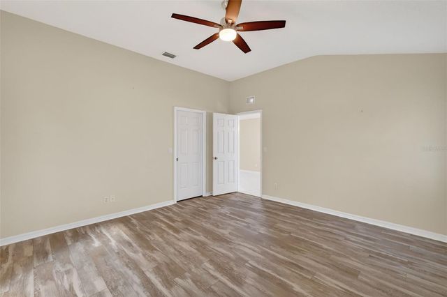 5500 LAVER STREET, Leesburg, FL 34748