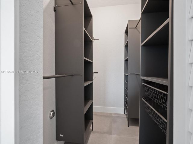 14833 SW 35th Ln, Miami, FL 33185