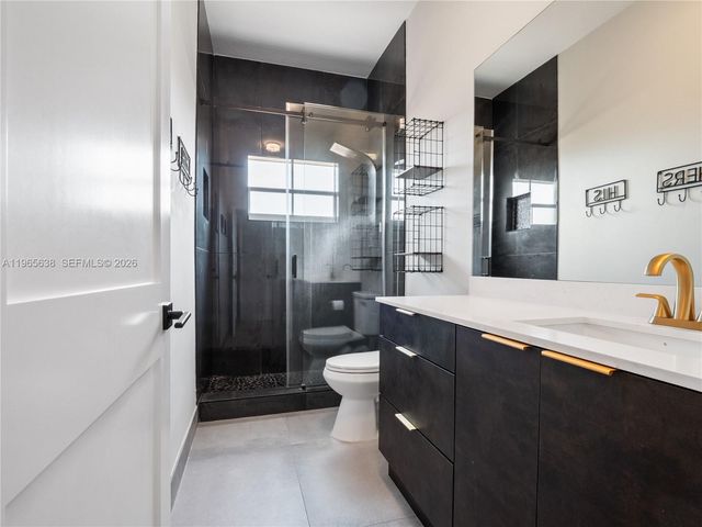 14833 SW 35th Ln, Miami, FL 33185