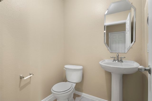 2113 Glen Manor Road, Corinth, TX 76208