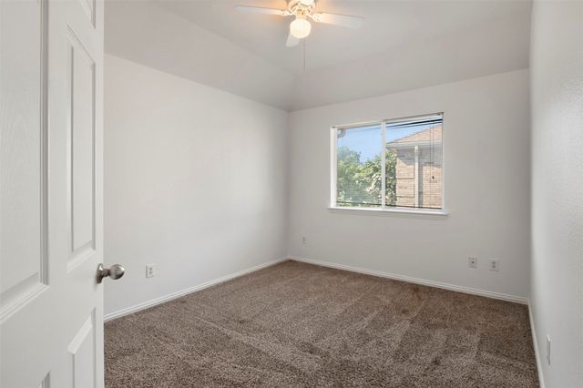 2113 Glen Manor Road, Corinth, TX 76208