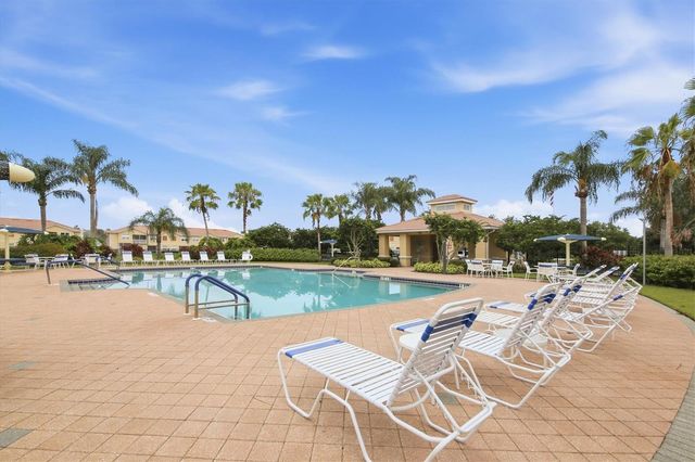 3582 PARKRIDGE CIRCLE 29-106, Sarasota, FL 34243