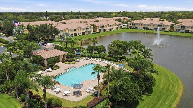 3582 PARKRIDGE CIRCLE 29-106, Sarasota, FL 34243