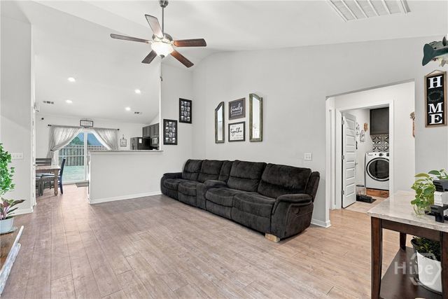 102 Dasher Drive, Springfield, GA 31329