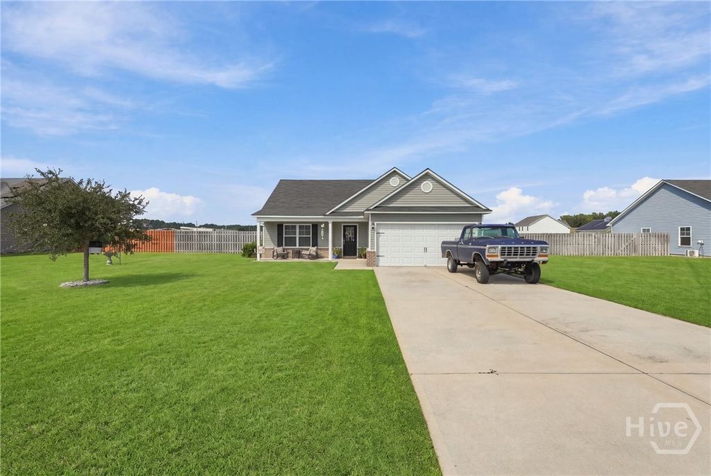 102 Dasher Drive, Springfield, GA 31329