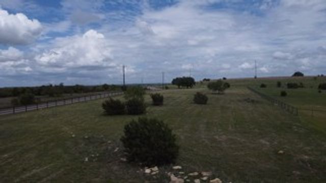 2001 Eagles Ridge Drive, Weatherford, TX 76087