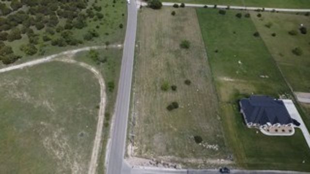 2001 Eagles Ridge Drive, Weatherford, TX 76087