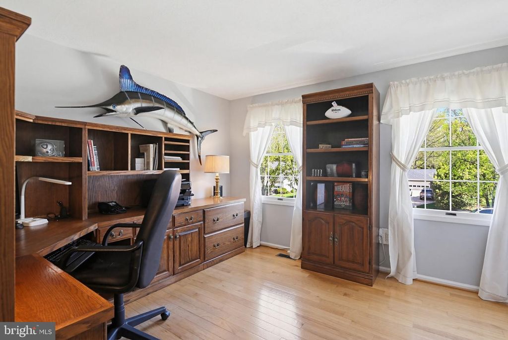 Image 27 of property listing at 1017 WINDMILL LN, Silver Spring, MD 20905