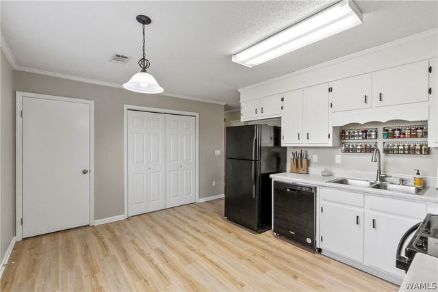 12801 Holt Peterson, Cottondale, AL 35453