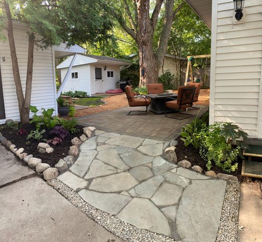 2727 Hampshire Road, Ann Arbor, MI 48104