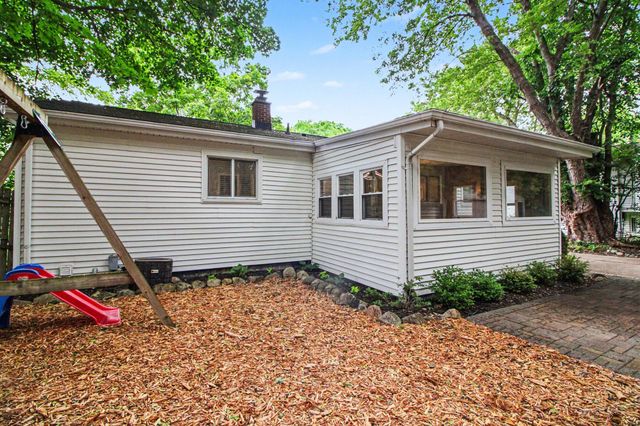 2727 Hampshire Road, Ann Arbor, MI 48104