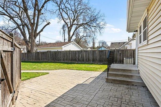 1925 Morgan Avenue, Saint Paul, MN 55116