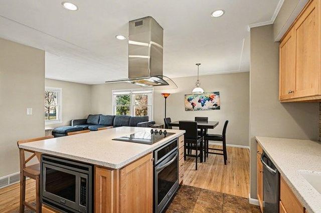 1925 Morgan Avenue, Saint Paul, MN 55116