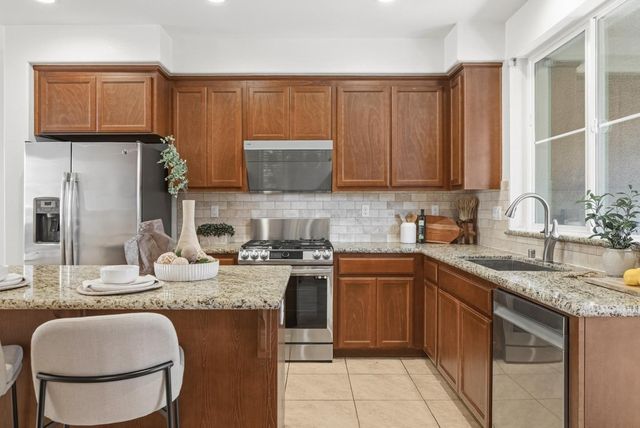 38912 Spicebush Place, Newark, CA 94560