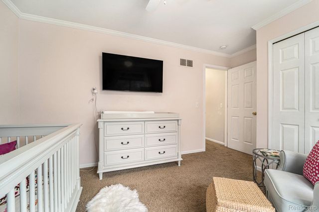 42415 Colorado Drive, Clinton Charter Township, MI 48036