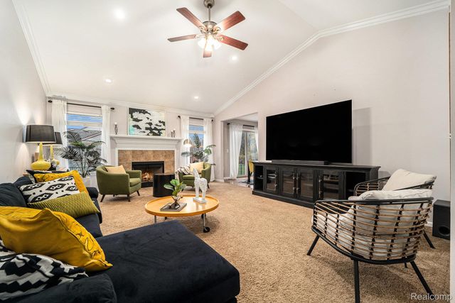 42415 Colorado Drive, Clinton Charter Township, MI 48036