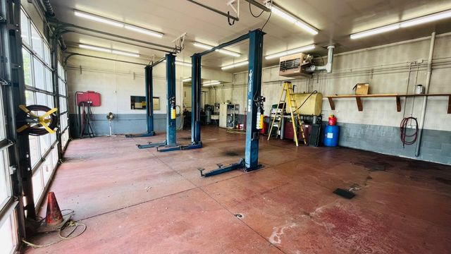 6050 E Livingston Avenue, Columbus, OH 43232
