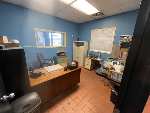 6050 E Livingston Avenue, Columbus, OH 43232