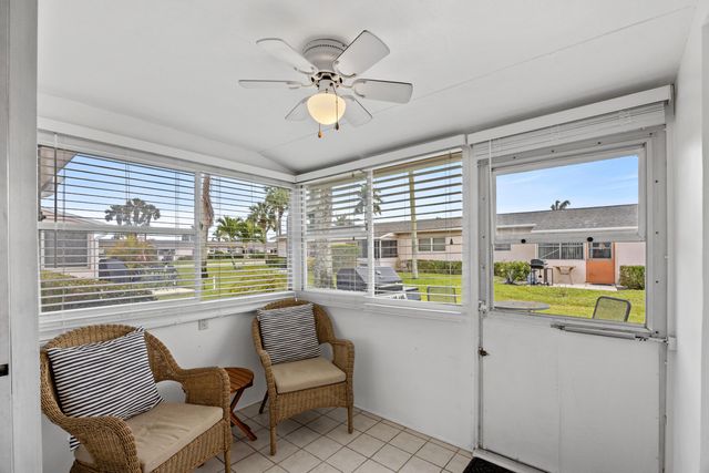 2735 Dudley Drive E C, West Palm Beach, FL 33415