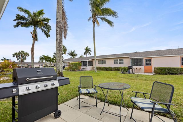 2735 Dudley Drive E C, West Palm Beach, FL 33415