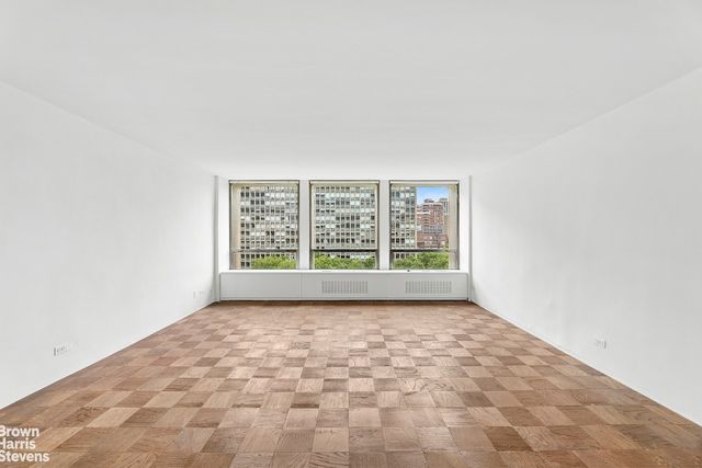 330 E 33rd St Apt 9A, New York City, NY 10016