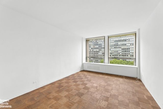 330 E 33rd St Apt 9A, New York City, NY 10016