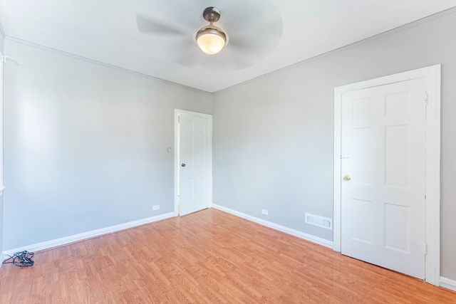 9114 S Luella Avenue, Chicago, IL 60617