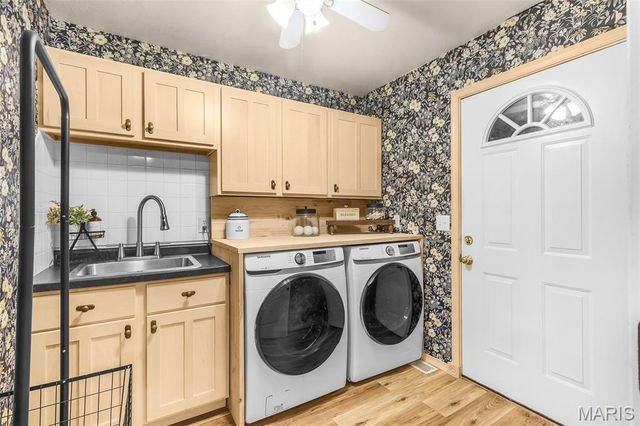 18049 Thomas Drive, Dexter, MO 63841