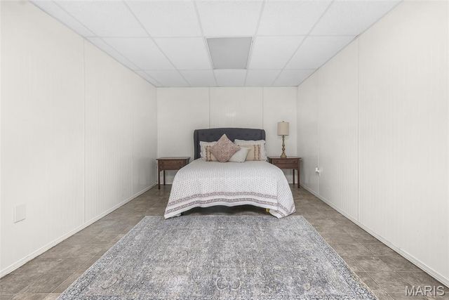 18049 Thomas Drive, Dexter, MO 63841