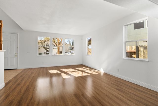 11125 Graeton Cir, Mather, CA 95655