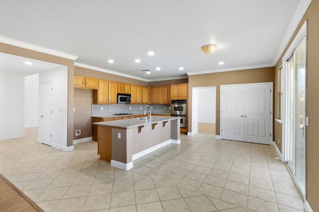 11125 Graeton Cir, Mather, CA 95655