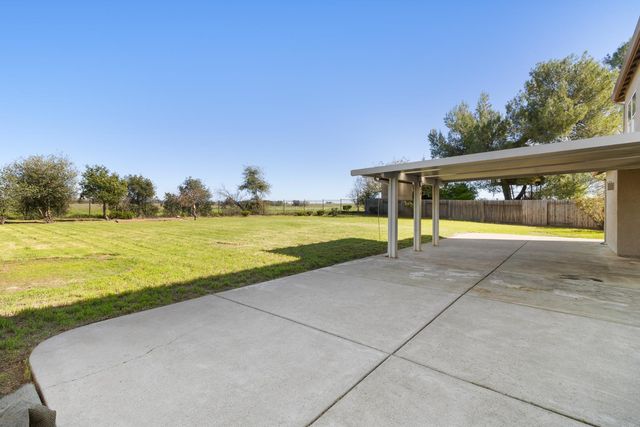 11125 Graeton Cir, Mather, CA 95655