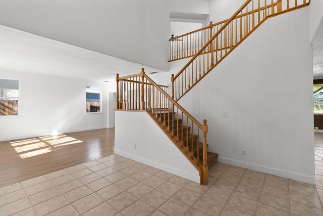 11125 Graeton Cir, Mather, CA 95655