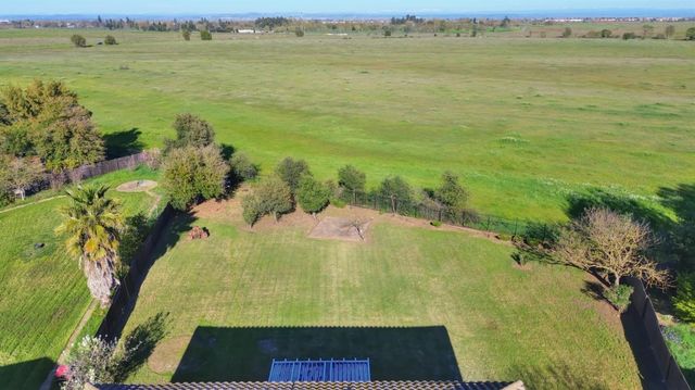 11125 Graeton Cir, Mather, CA 95655