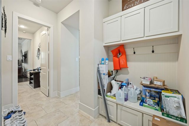 27414 Hollow Pass Ln, Katy, TX 77494