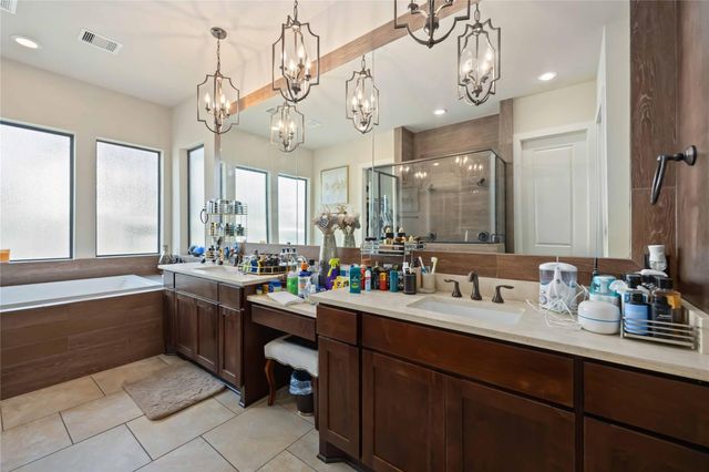 27414 Hollow Pass Ln, Katy, TX 77494