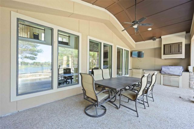 27414 Hollow Pass Ln, Katy, TX 77494
