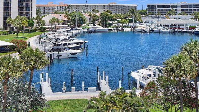 2697 N Ocean Boulevard F-505, Boca Raton, FL 33431